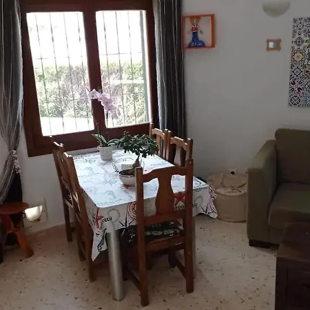 Будинок відпочинку In With Pool Near Montgo Park Денія