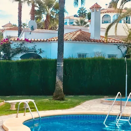 Будинок відпочинку In With Pool Near Montgo Park Денія