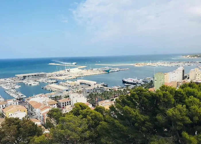 In With Pool Near Montgo Park Дом отдыха