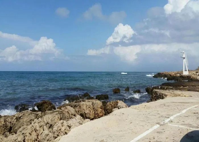 In With Pool Near Montgo Park Дом отдыха *